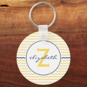 Geel en marineblauw Chevron Monogram Sleutelhanger (Voorkant)
