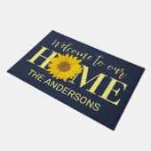 Geel en Navy Custom Name Zonnebloem Welkom Deurmat (Schuin)
