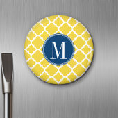 Geel en Navy Quatrefoil Pattern Custom Monogram Magneet
