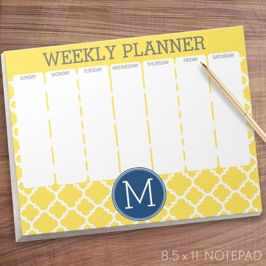 Geel en Navy Quatrefoil Pattern Custom Monogram Notitieblok