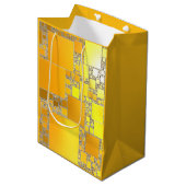 Geel en Oranje vierkant Gift Bag Medium Cadeauzakje (Voorkant Gekanteld)