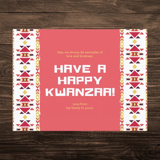 Geel en rood Afrikaans stampatroon Kwanzaa Feestdagenkaart