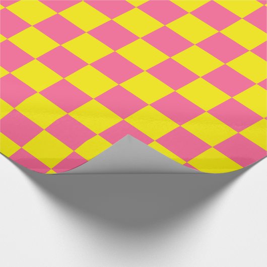 Geel en roze cadeaupapier (Hoek)