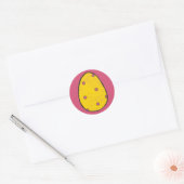 Geel en roze pokkendot paaseieren ronde sticker (Envelop)