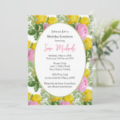 geel en roze rozen Birthday Lunch Kaart (Staand voorkant)