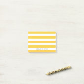 Geel en Wit Klassieke Strepen Monogram Post-it® Notes (Op bureau)