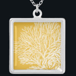Geel en wit koraal zilver vergulden ketting<br><div class="desc">Maak vandaag een modern kunstwerk met een levendige gele achtergrond. Dit kunstwerk bevat een silhouet,  doorschijnend koraal dat zeer scherp en levendig is. Het is een hedendaags kunststuk dat perfect zal zijn voor elk soort nautisch thema dat je probeert te vinden.</div>