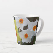 Geel en wit Narcissus Floral Latte Mok (Rechterhoek)