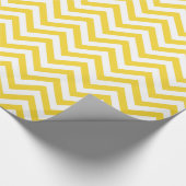 Geel en wit Zigzag Stripes Chevron Pattern Cadeaupapier (Hoek)