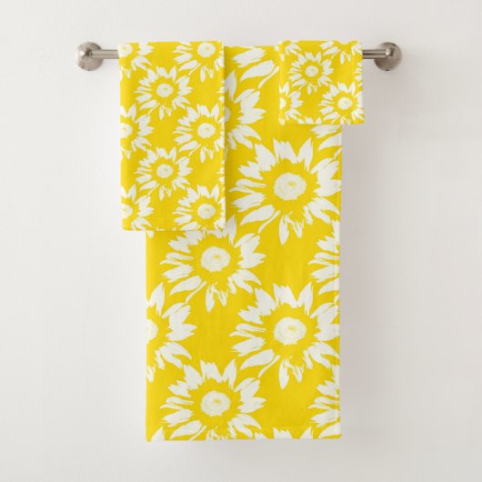 Geel en wit zonnebloemmotief bad handdoek (Insitu)