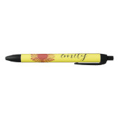 Geel en Witte Whimsical Daisy met de Tekst van de Zwarte Inkt Pen (Bodem)