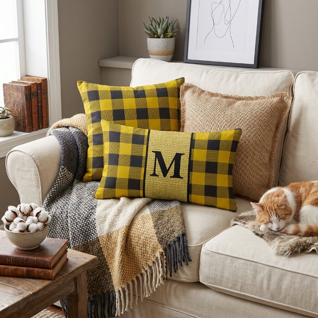 Geel en zwart geruit monogram taille kussen (Creator heeft geüpload)