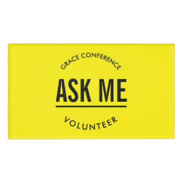 Geel en zwart vragen me vrijwilliger naambadge