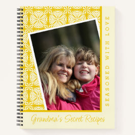 Geel Floral Patroon Aangepaste foto Grootma Recipe Notitieboek
