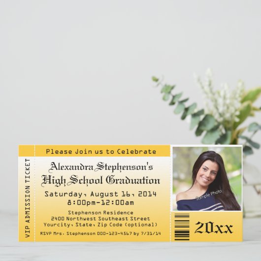 Geel Foto Afstuderen Ticket-uitnodigingen Kaart (Staand voorkant)