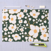 Geel Gecentreerde Witte Bloemen & Groene Achtergro Tissuepapier (Craft)