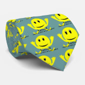 "GEEL GEEL GEMOTIVEERD" STROPDAS (Opgerold)