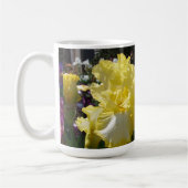 Geel gekruid Iris Irises Flowers floral Koffiemok (Links)