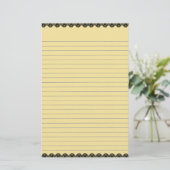 Geel gelaagd banketbakkerij briefpapier (Staand voorkant)