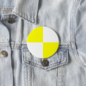 Geel geruit patroon ronde button 7,6 cm (In situ)
