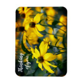 Geel gesneden lederen naaldje denkend aan jou magneet (Verticaal)