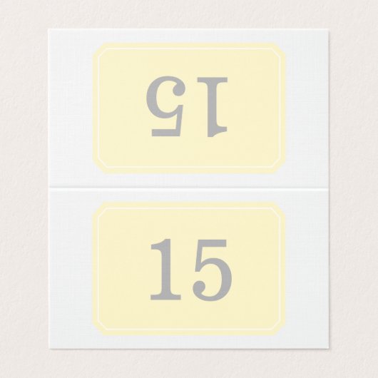 Geel gewoon Elegant Folded Table Kaart (Buitenkant ongevouwen)