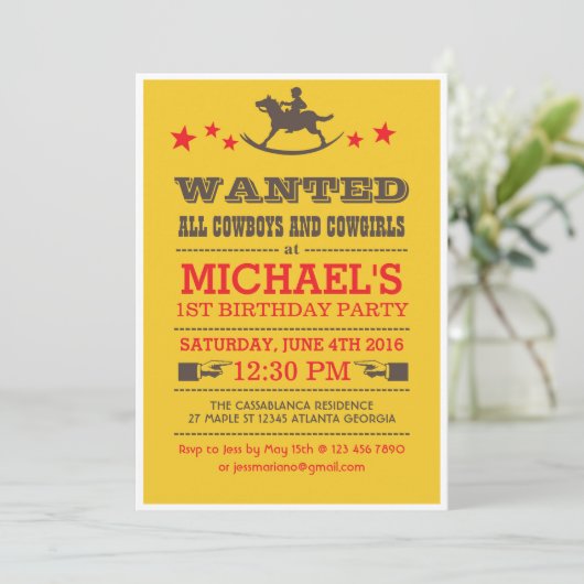 Geel Gezocht Western Cowboy Birthday Uitnodiging (Staand voorkant)