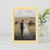 Geel Gingham Monogram Wapenschild 2 Foto Bedankkaart (Staand voorkant)