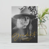 Geel Goud Stijlvol Script Foto Afstudeerfeest Kaart (Staand voorkant)