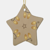 Geel gouden eierpatroon paaseieren bijtend beige keramisch ornament (Links)