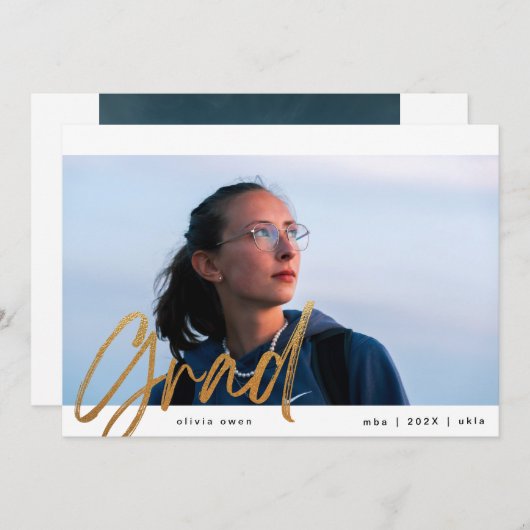 Geel goudpenseel Afstudeerder Twee foto's modern Aankondiging (Voorkant / Achterkant)