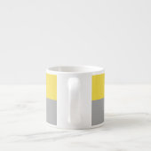 Geel & Grijs Modern Beginletters Monogram Espresso Kop (Achterkant)