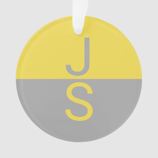 Geel & Grijs Modern Beginletters Monogram Ornament (voorkant)