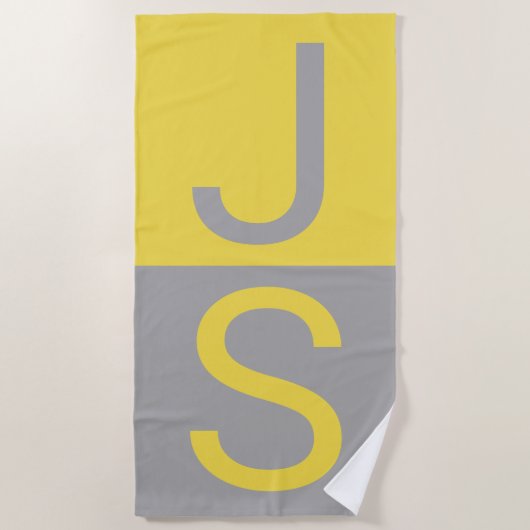 Geel & Grijs Modern Beginletters Monogram Strandlaken (Voorkant)