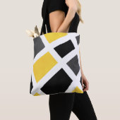 Geel grijs Zwart wit Geometrisch Tote Bag (Dichtbij)