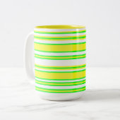 Geel groen horizontaal multi-Stripe Tweekleurige Koffiemok (Voorkant links)