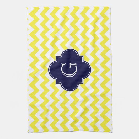 Geel groots Chevron Navy Blue Quatrefoil Monogram Theedoek (Verticaal)