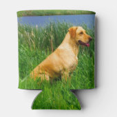 Geel lab in de gras blikjeskoeler (Achterkant)