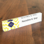 Geel lamsvlees Chevron Navy Quatrefoil 3 Monogram Naambordje (Zijkant)