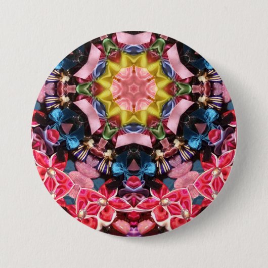 ~ Geel met schaduwen, blauw, roze, groen ~ Button (Voorkant)