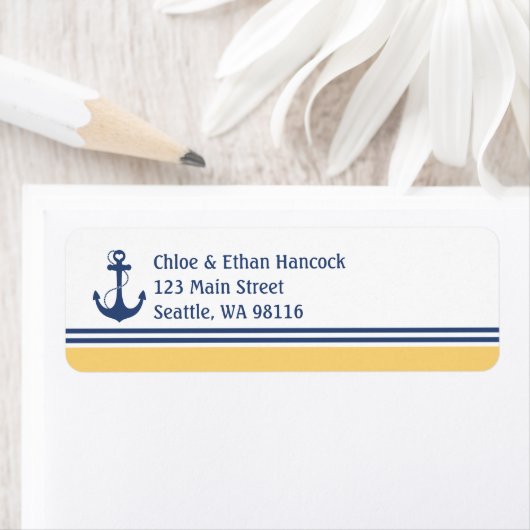 Geel monogram hartenanchor etiket (Insitu)