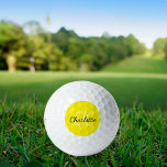 Geel monogram initialen naam golfballen<br><div class="desc">Gele achtergrond,  zwart-witte tekst. Personaliseer en voeg uw monogram initialen en naam toe. Zowel voor hem als voor haar. De naam is geschreven met een modern handgeschreven stijlschrift.</div>