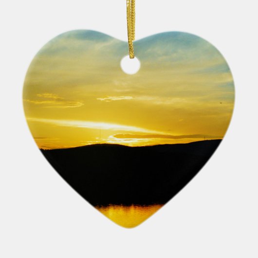 Geel Mt Lake Sunset Keramisch Ornament (Voorkant)