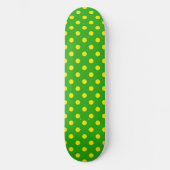 Geel Op Groene Stippen Patroonontwerp Persoonlijk Skateboard (Voorkant)