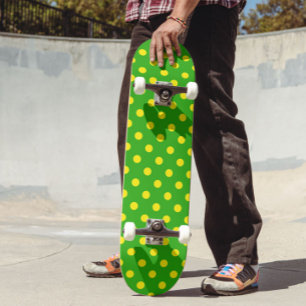 Geel Op Groene Stippen Patroonontwerp  Persoonlijk Skateboard