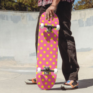Geel op roze stippen Patroonontwerp Persoonlijk Skateboard