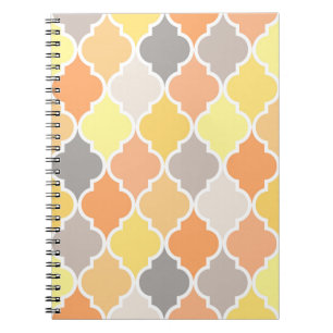 Geel, oranje en grijs quatrefoil patroon notitieboek
