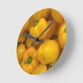 Geel paprika plantaardig patroon ronde klok (Hoek)