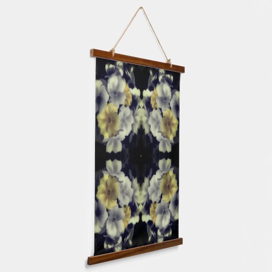 Geel Primrose Flower Partiële kleur Abstract Hangend Wandkleed (Gebogen)