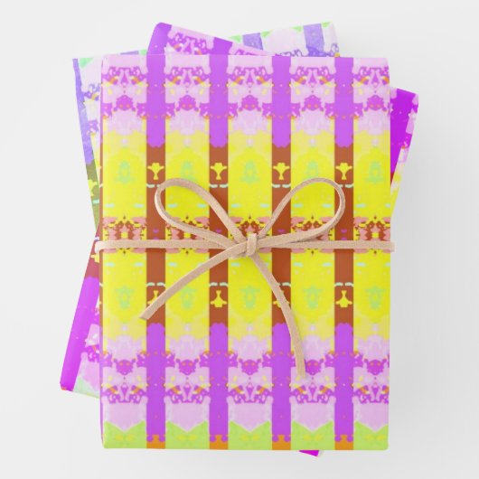 Geel rococo patroon inpakpapier vel (In situ)